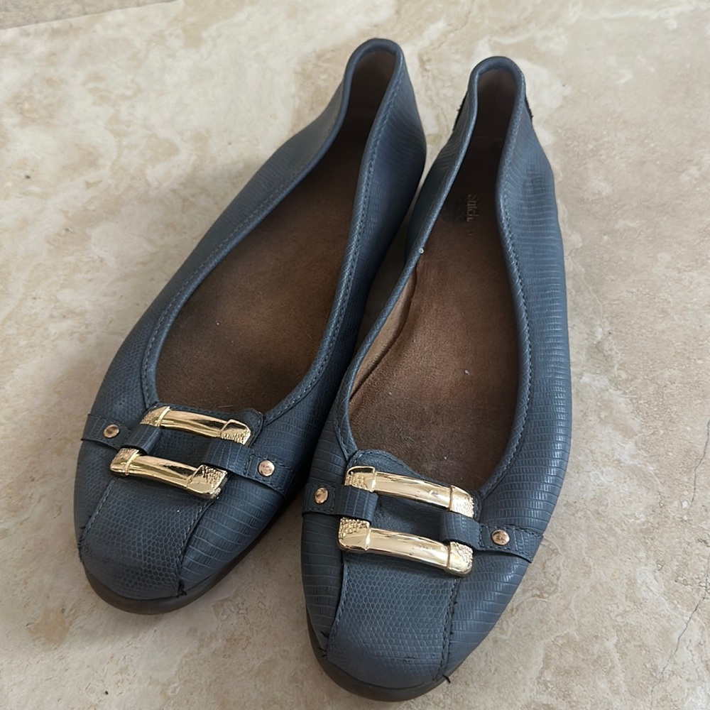 Aerosoles Blue and Gold Flats